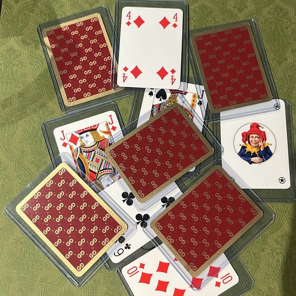 #3 Gucci Designer Playing Card - Red and White - Picture 3 of 6